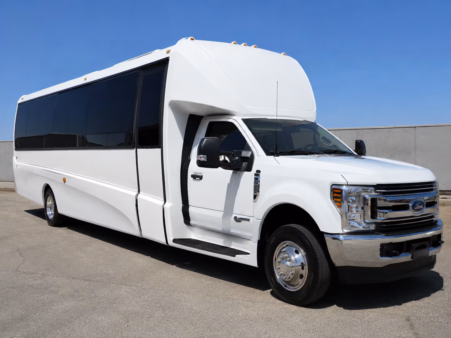 brewery tours and pub crawl buses in topeka kansas