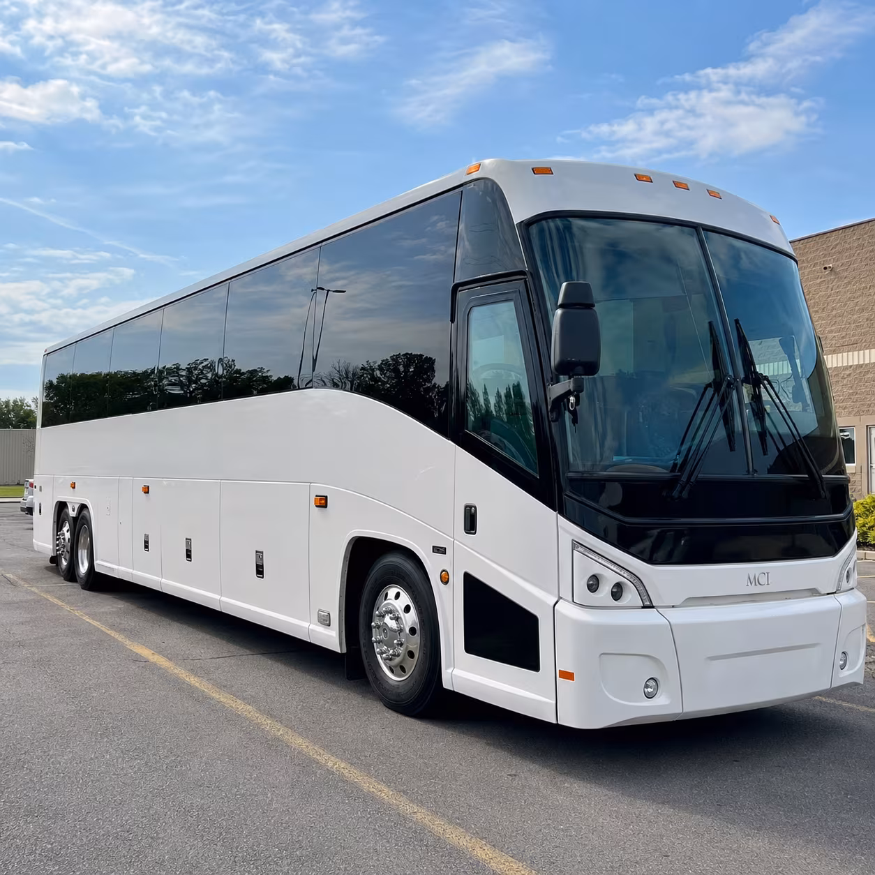 bus rentals for topeka government and state agency employee groups