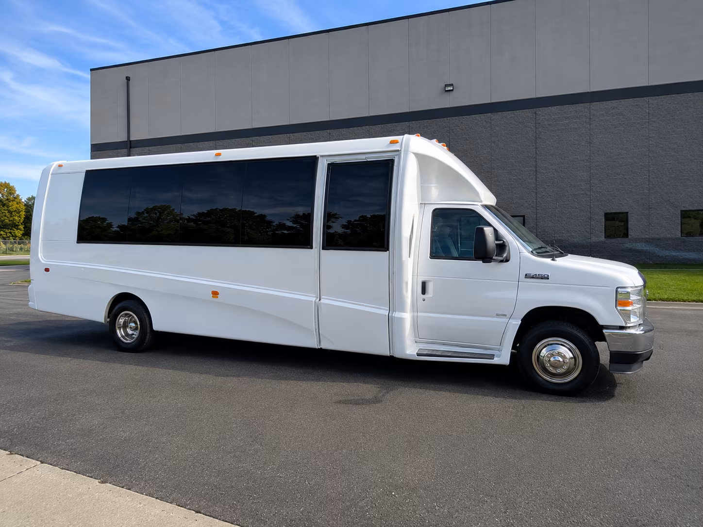charter buses for topeka corporate events and conference shuttles