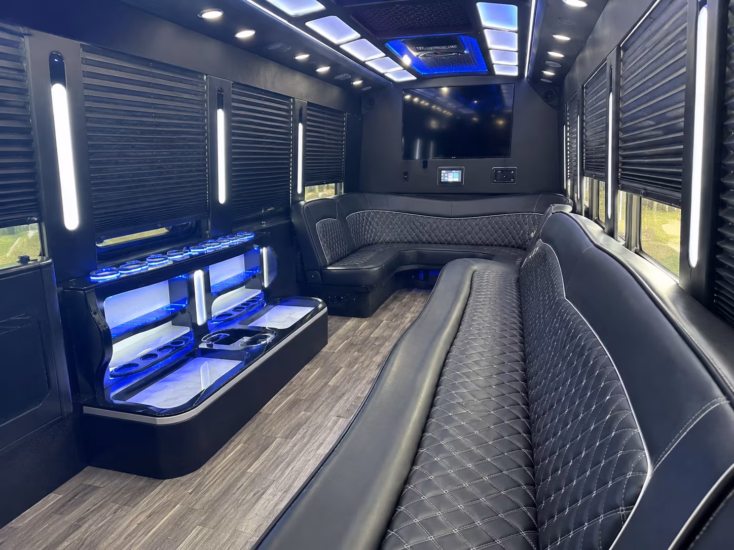 topeka area proms homecoming dances party bus rental