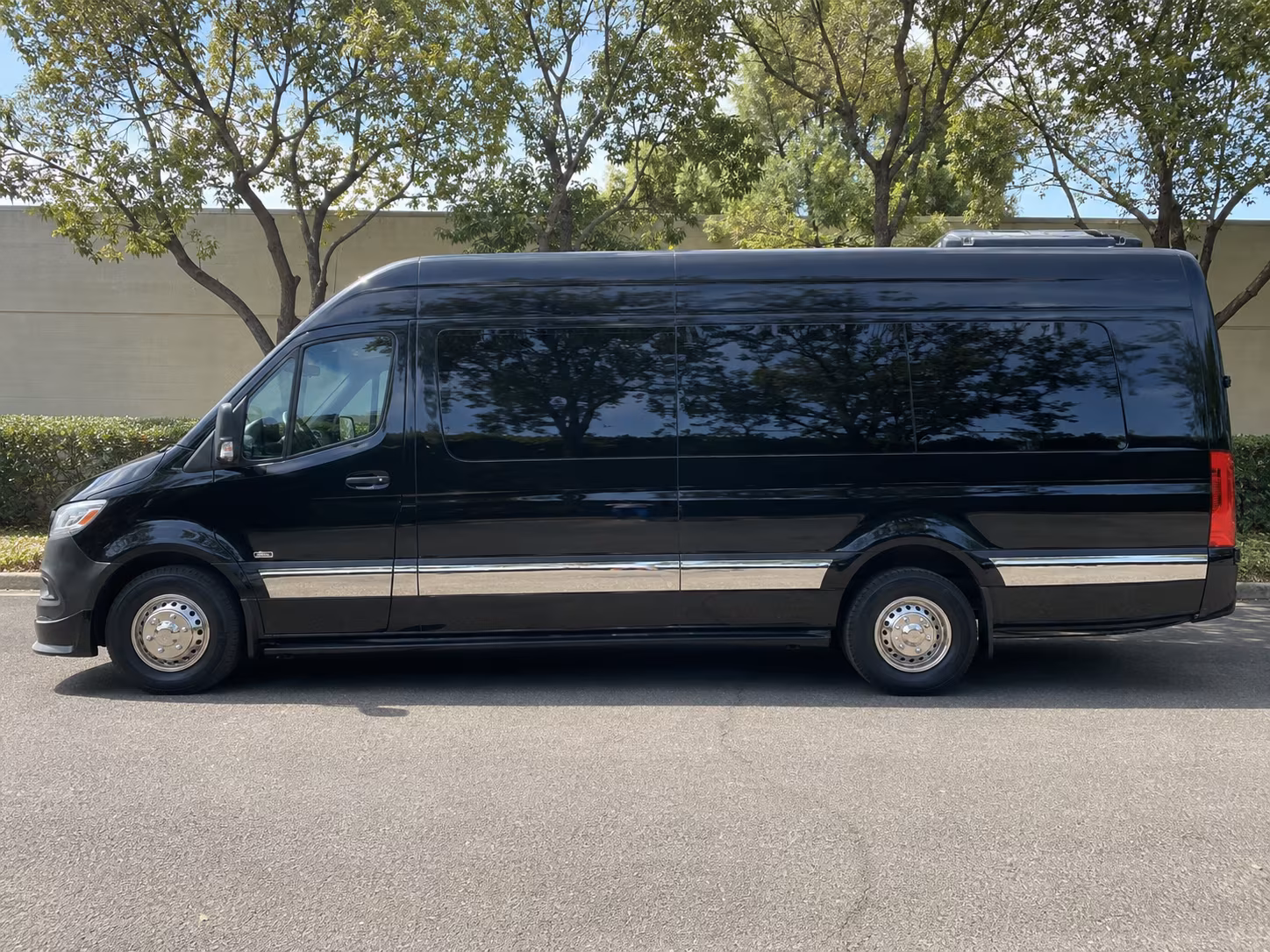 topeka wine tour brewery transportation