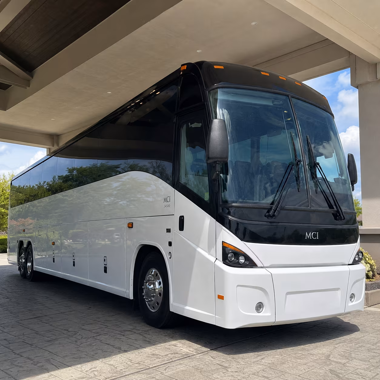 university and student group airport transfers serving topeka