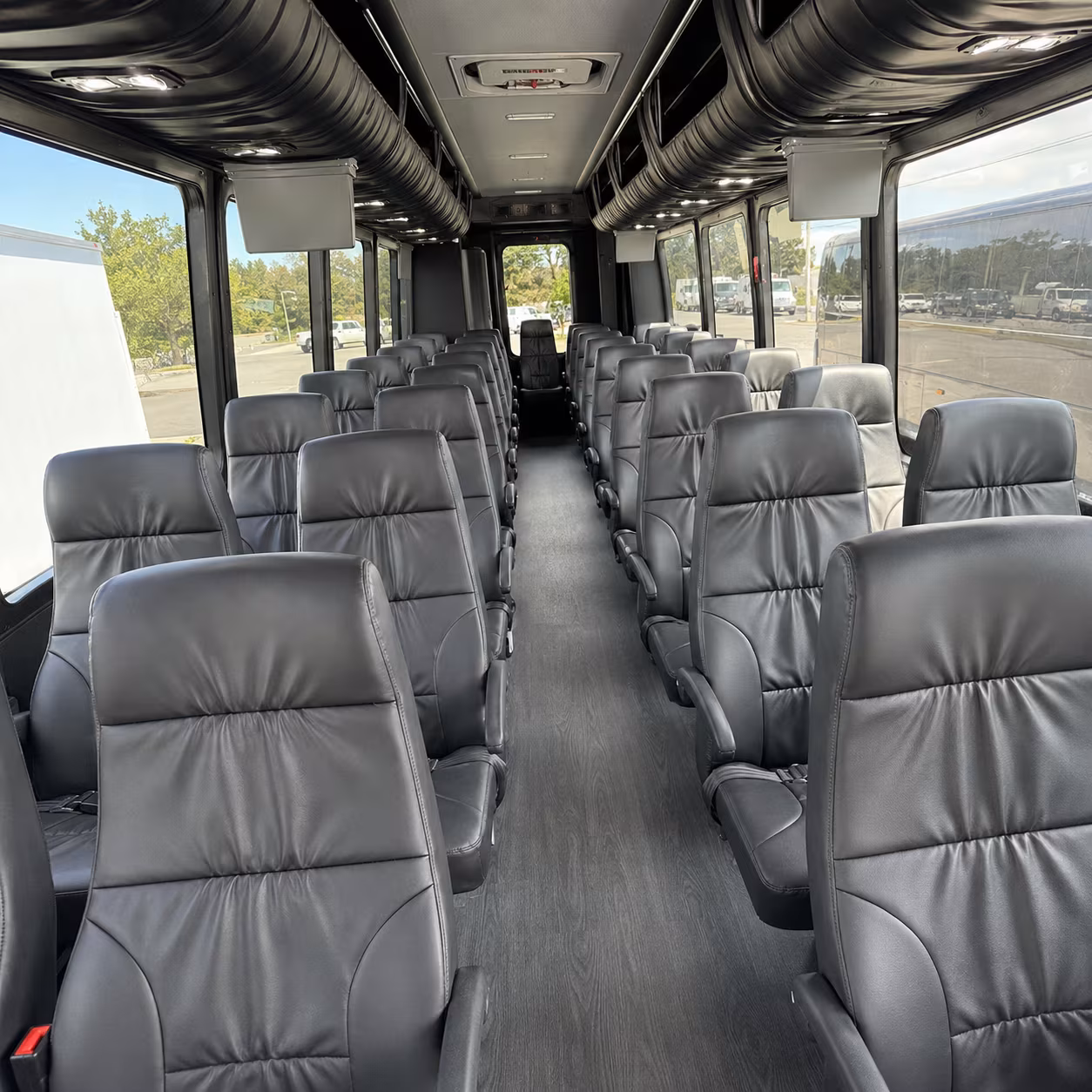 wedding guest shuttle buses between topeka hotels and ceremony venues